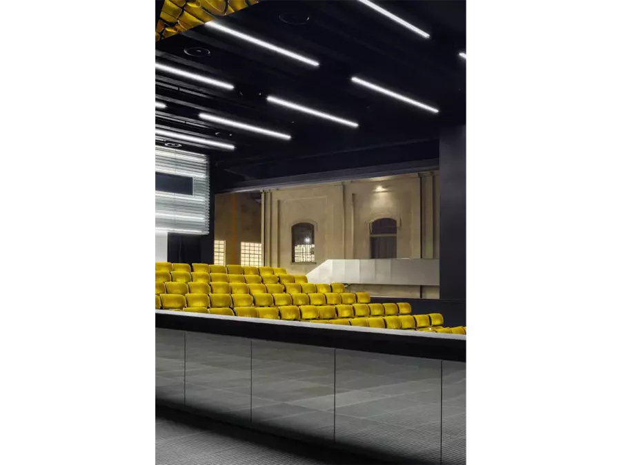 A Customizable App for Place-based Storytelling preview image